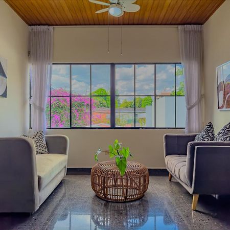 Cardedeu Suites San Salvador Esterno foto