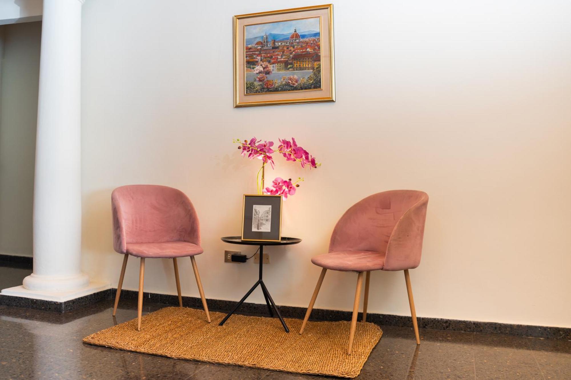 Cardedeu Suites San Salvador Esterno foto